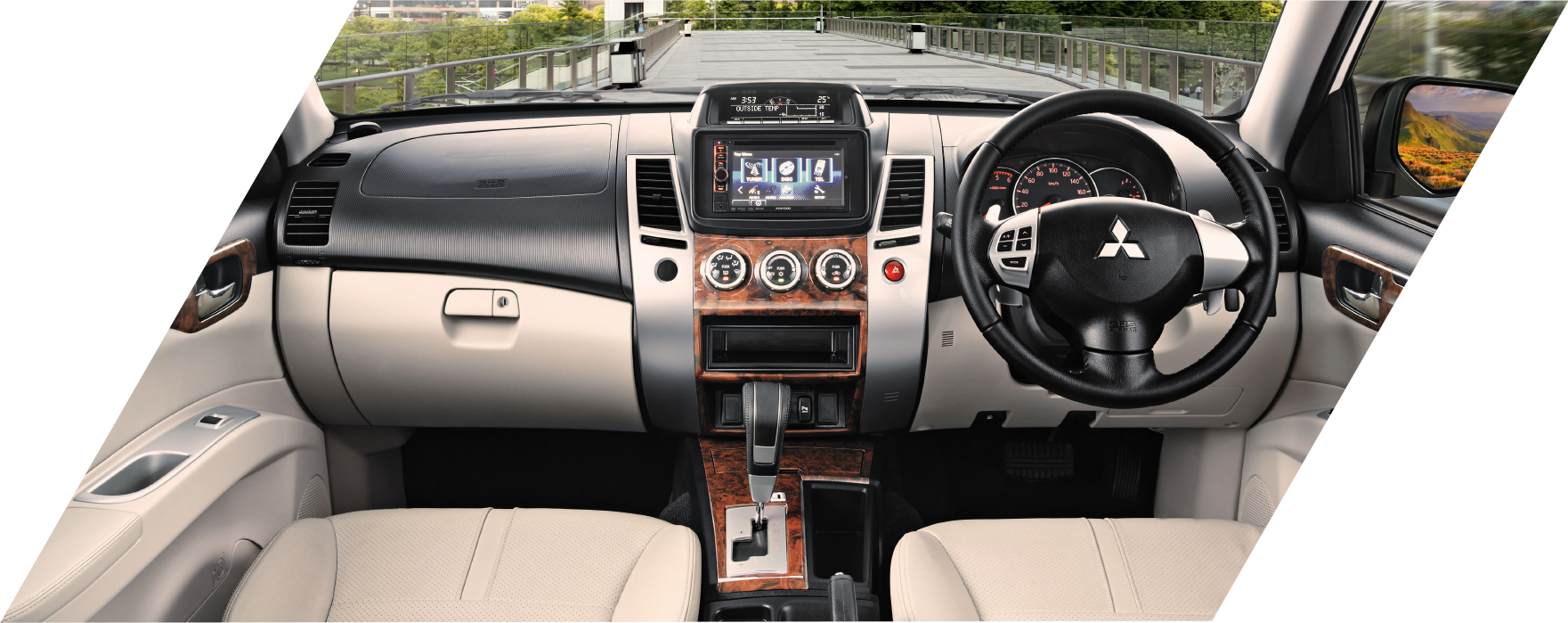 Pajero Select Plus -